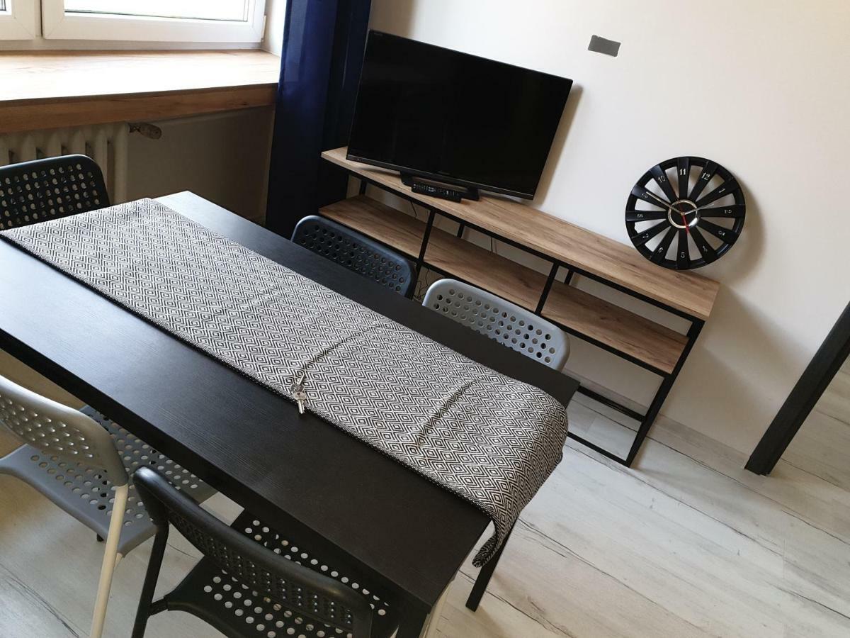 Vistula Two-Bedroom Apartment Плоцьк Екстер'єр фото